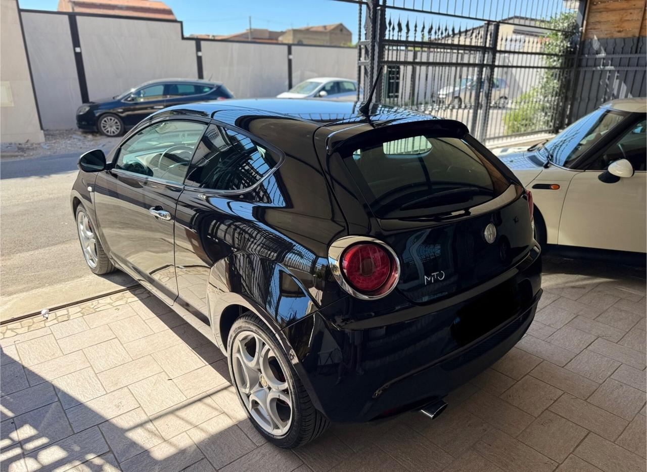 Alfa Romeo MiTo 1.6 JTDm 16V Distinctive Sport Pack