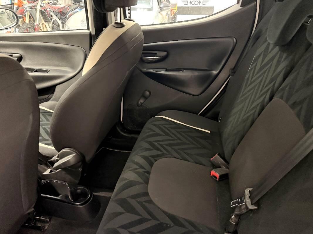 Lancia Ypsilon 1.2 Gold 69cv my16