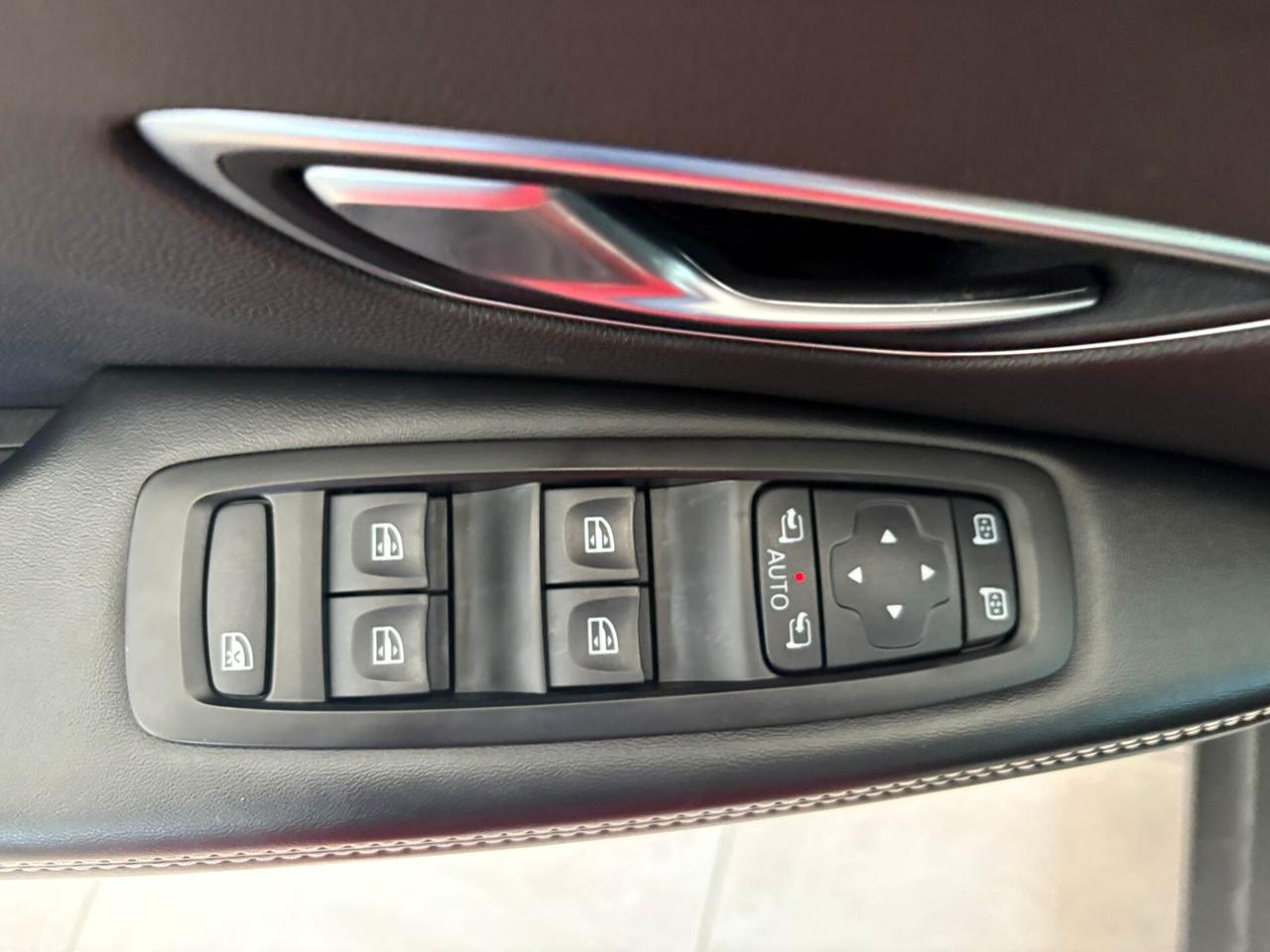 Renault Scenic Scénic dCi 130 CV Energy Initiale Paris