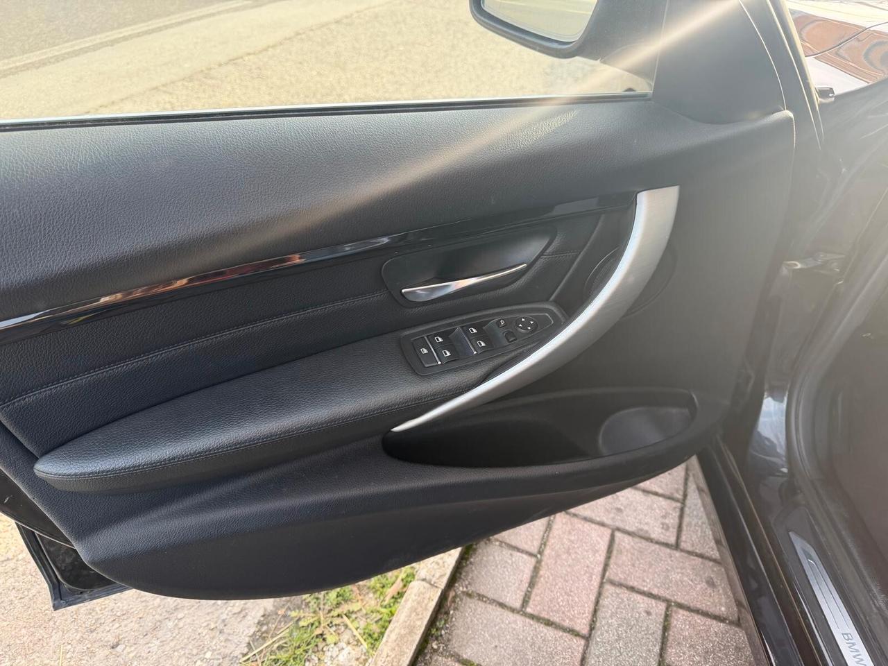 Bmw Serie 3 320D Touring Luxury 190CV