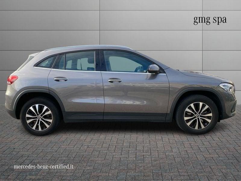 Mercedes-Benz GLA 180 d Sport auto