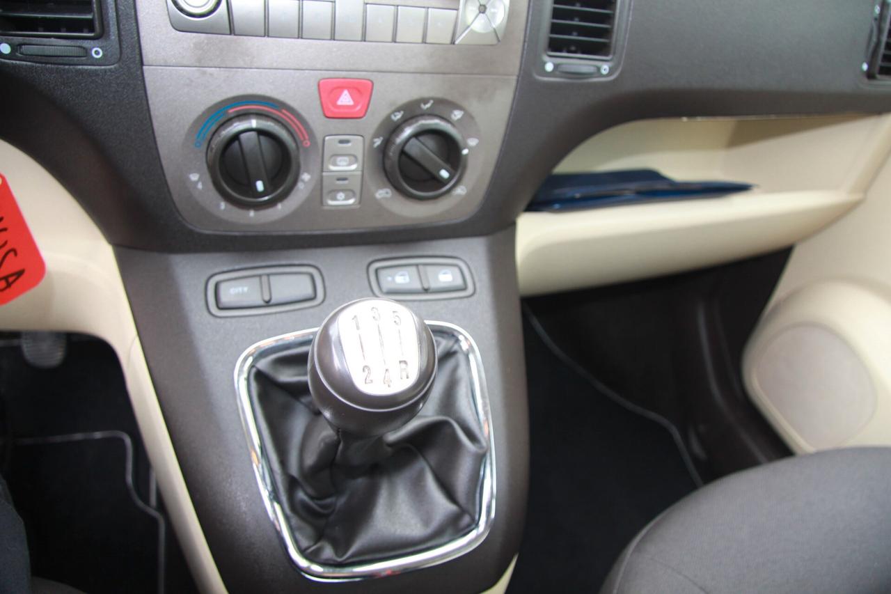 Lancia MUSA 1.3 Multijet 16V Platino PLUS