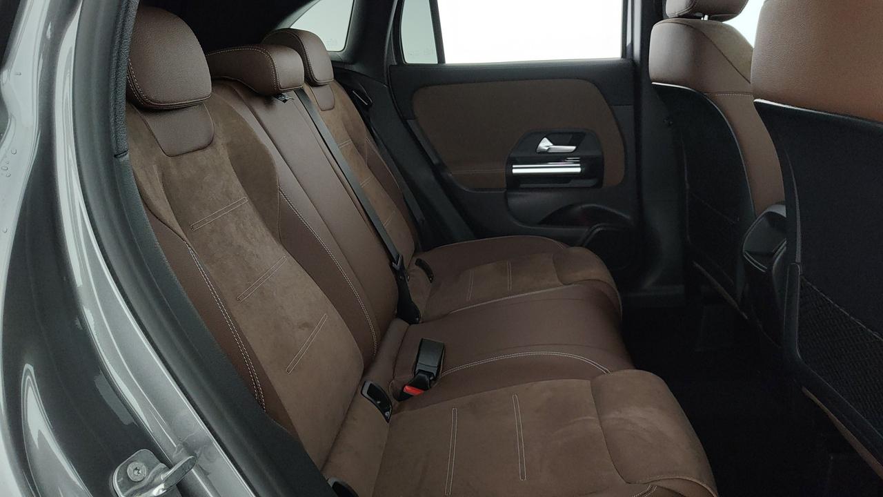 Mercedes-Benz GLA 180 Automatic