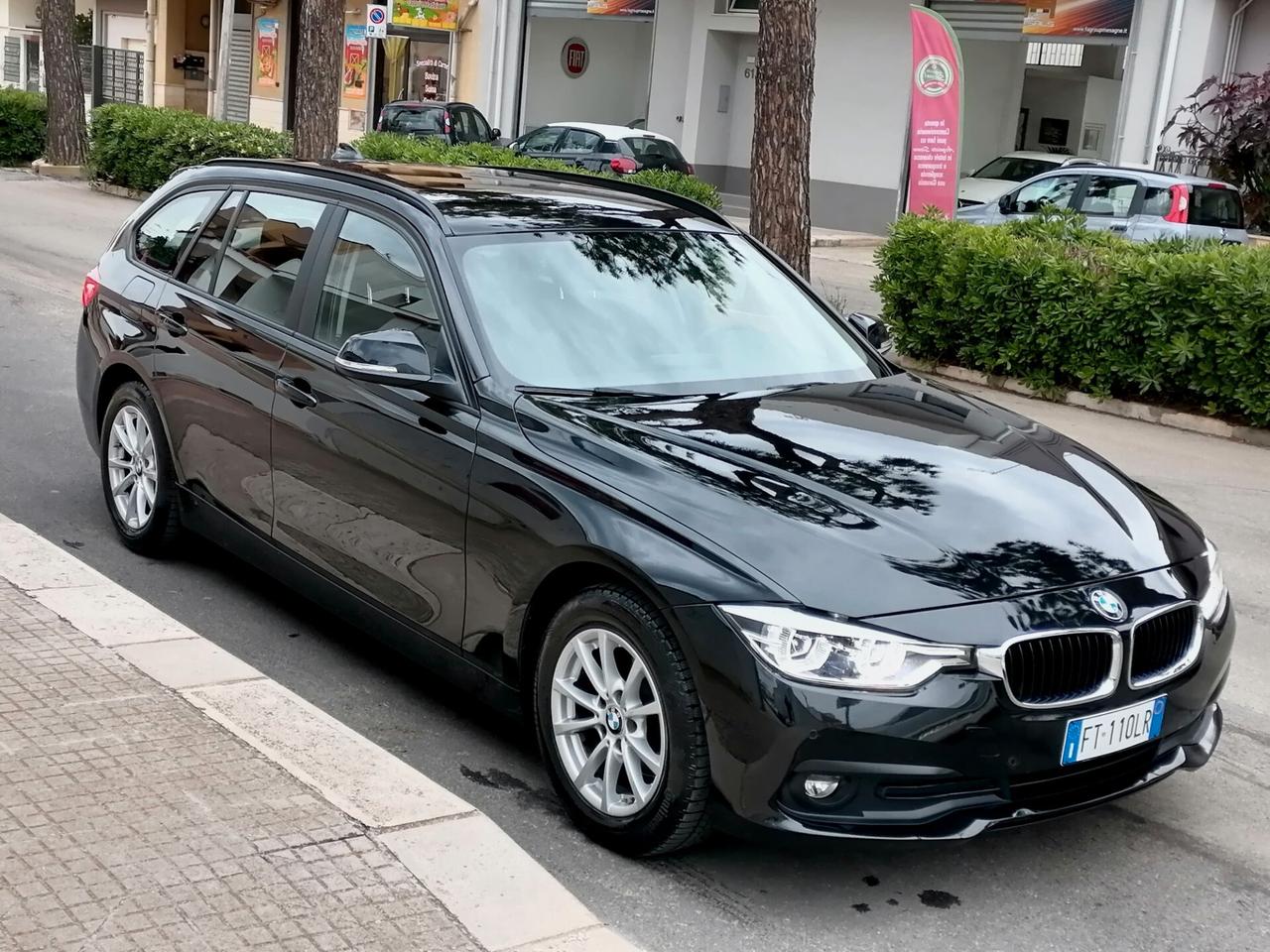 Bmw 318d Touring Automatic *NAVI *LED - 2018