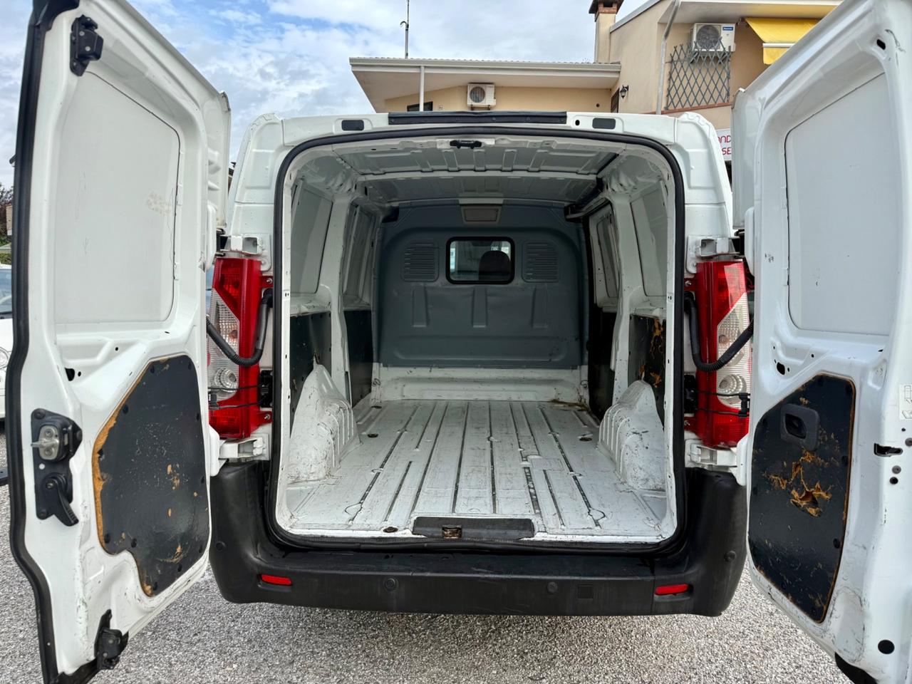 Peugeot Expert 2.0 HDi FAP pass.lungo Ok NEOPATENTATI
