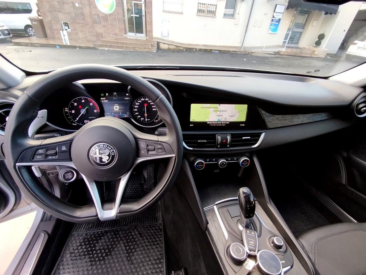 Alfa Romeo Giulia 2.2 Turbodiesel 160 CV AT8