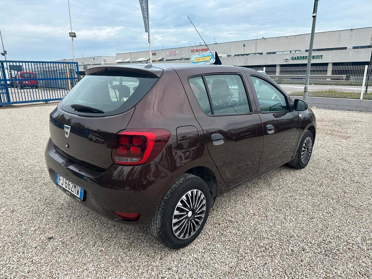 Dacia Sandero 1.0 SCe 12V 75CV Lauréate