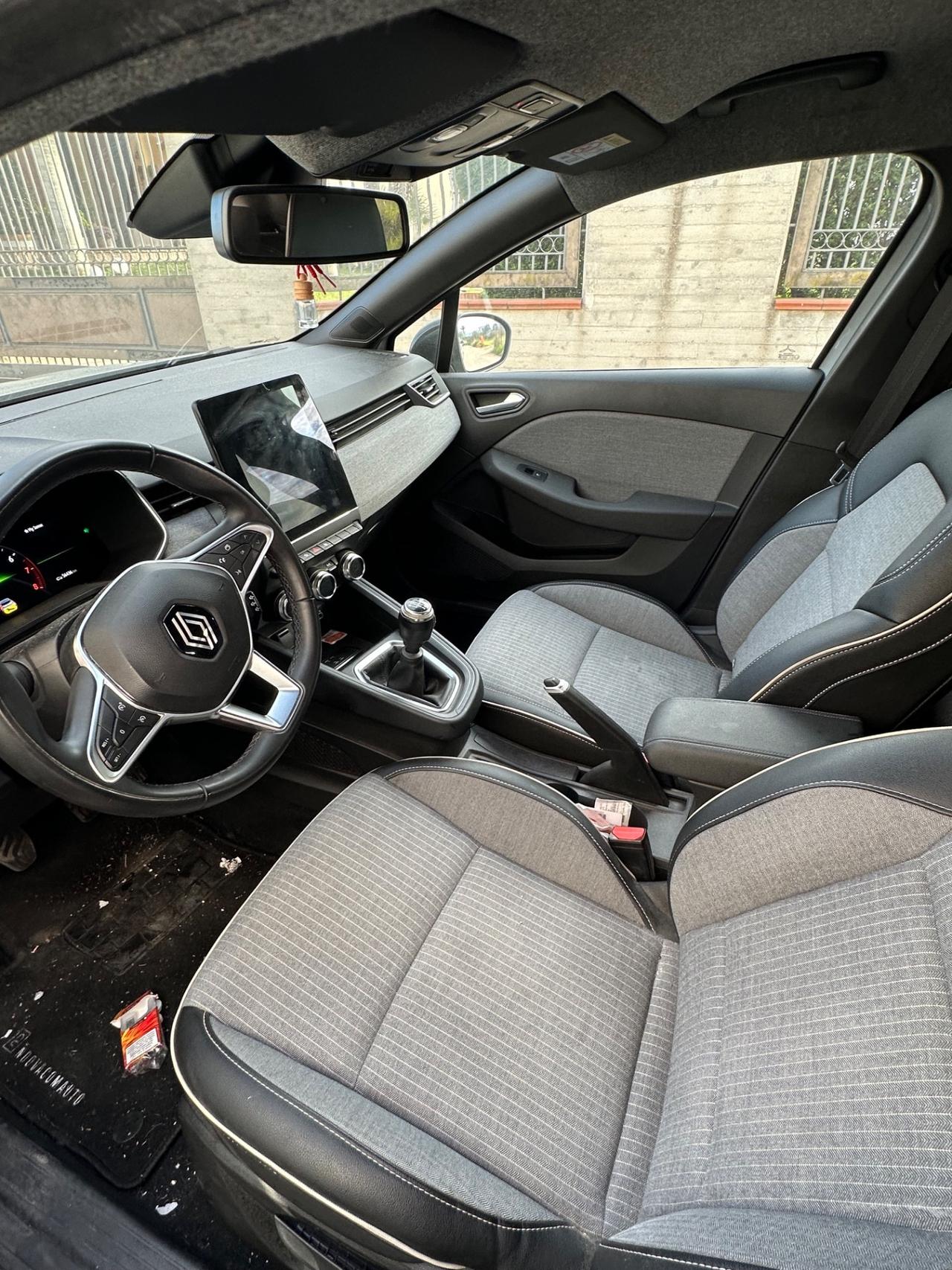 Renault Clio GPL 2024 incidentata sinistrata