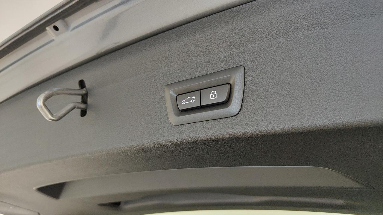 BMW Serie 1 F70 - 118d MSport Pro auto