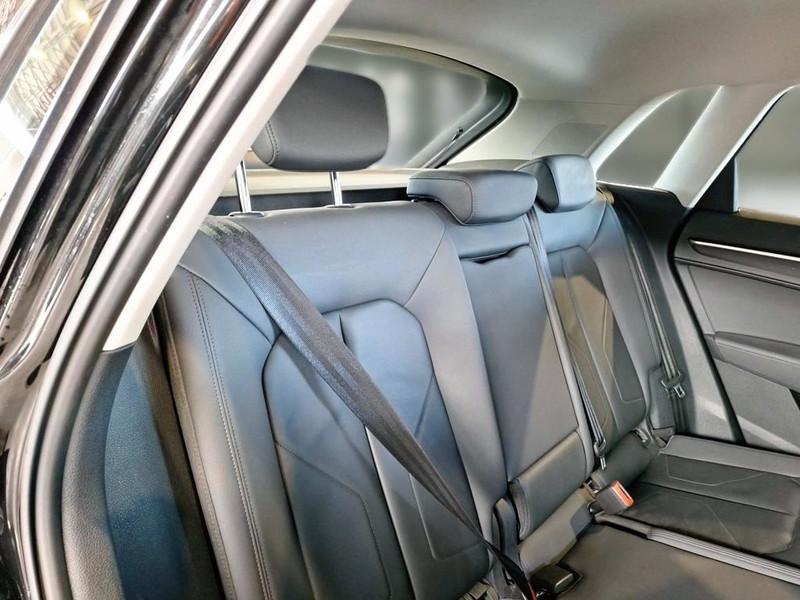 AUDI Q3 45 TFSI e S tronic Business