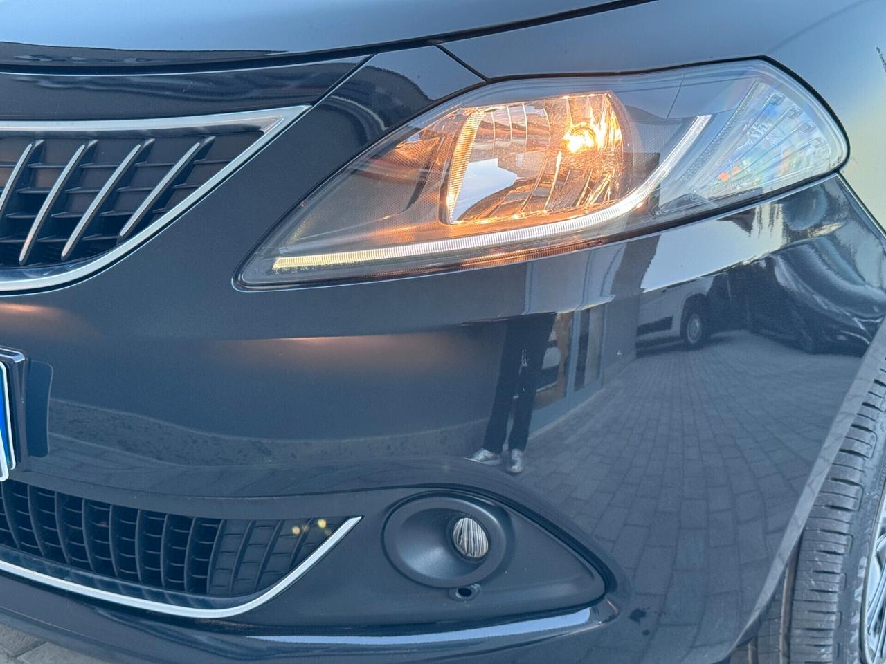 Lancia Ypsilon 1.0 FireFly 5 porte S&S Hybrid Gold -CAMERA-APPLE CARPLAY