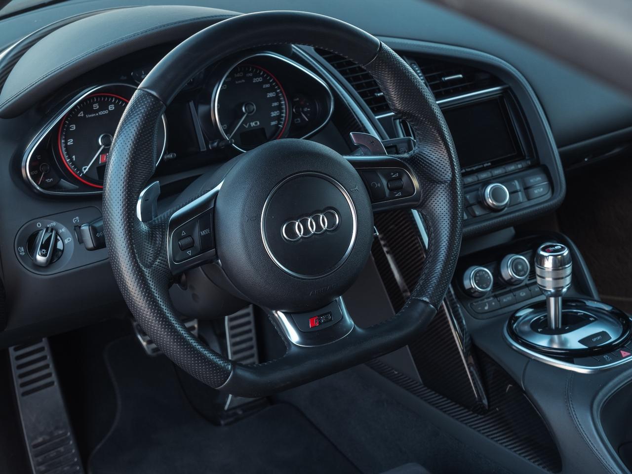 Audi R8 5.2 V10 FSI quattro S tronic