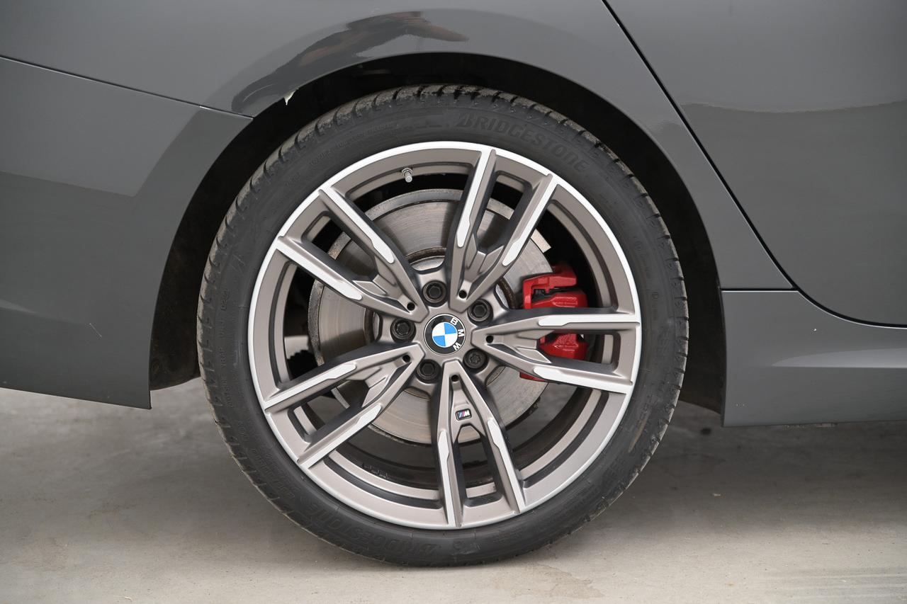 BMW M340d Touring mhev 48V xdrive auto