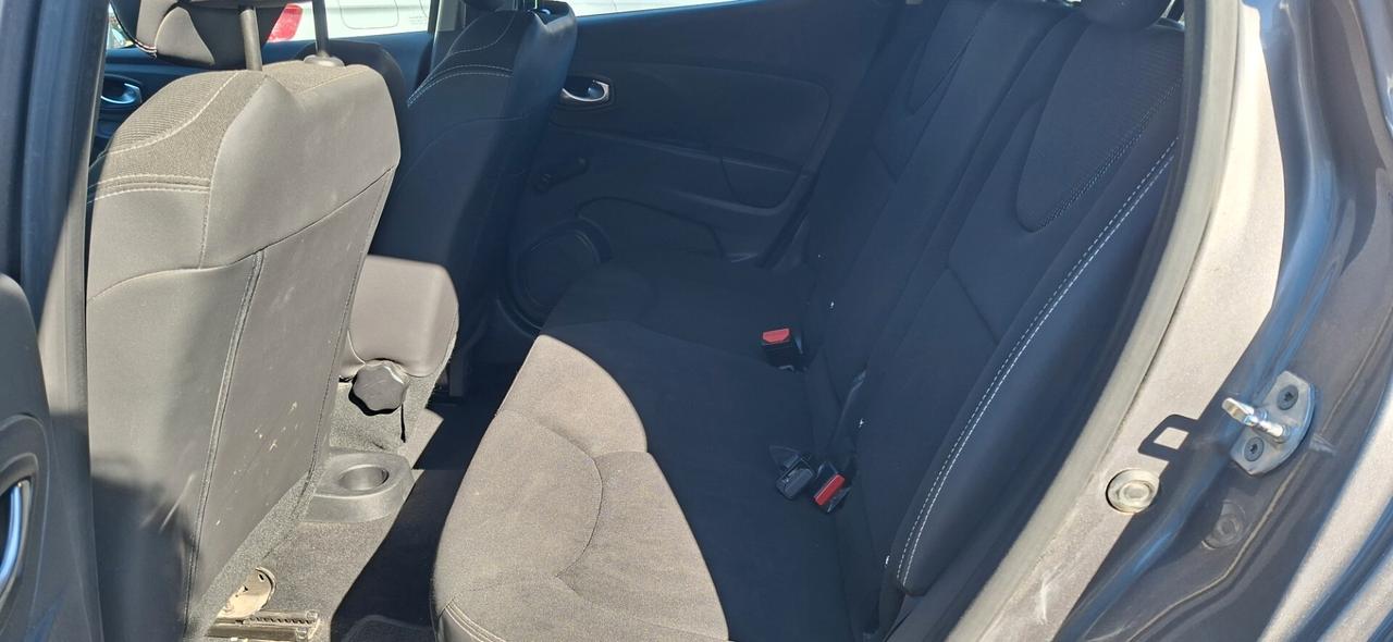 Renault Clio dCi 8V 75 CV Start&Stop 5 porte Energy Duel