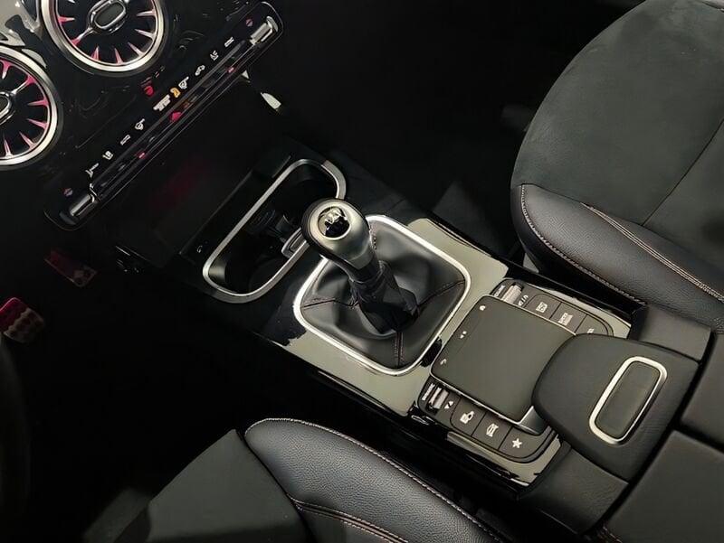 Mercedes-Benz CLA S.Brake CLA 200 d Automatic Shooting Brake Premium