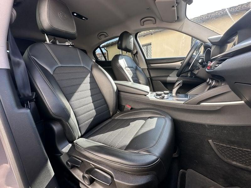 Alfa Romeo Stelvio 2.2 Turbo Diesel 210CV AT8 Q4 Executive