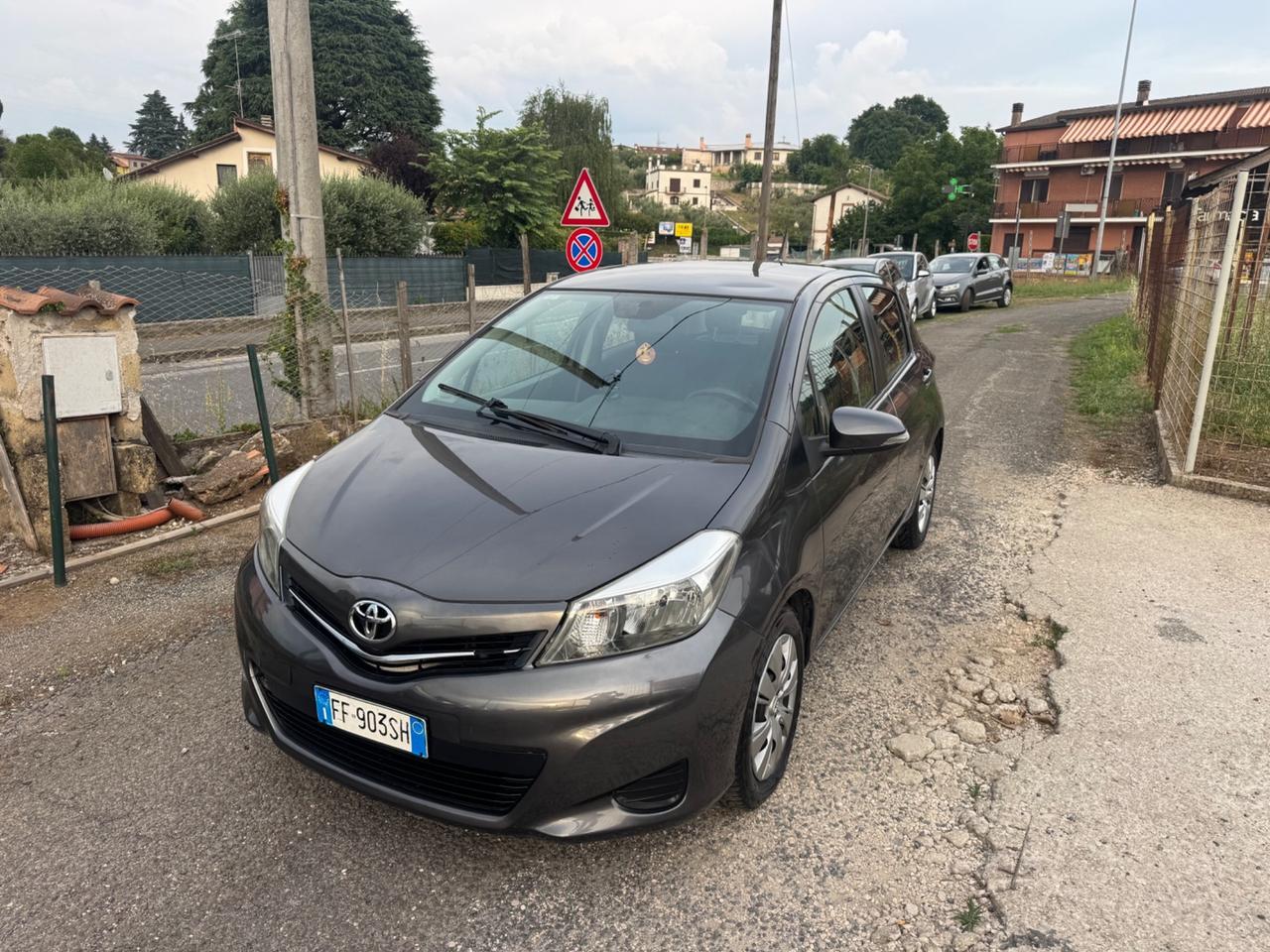 Toyota Yaris 1.4 D-4D 5 porte Lounge NEOPATENTATI