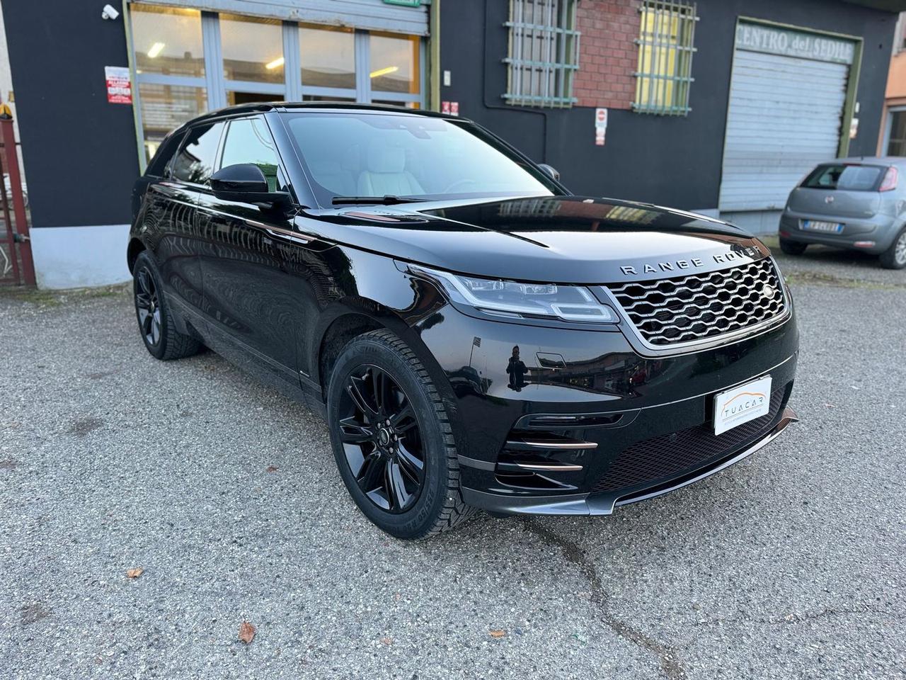 Land Rover Range Rover Velar R-Dynamic HSE D 240