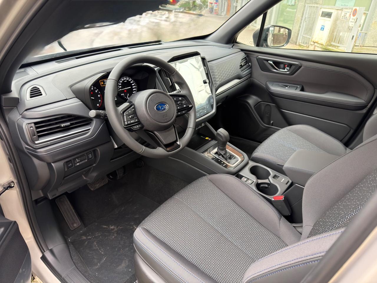 Subaru Forester 2.0 e-Boxer cvt