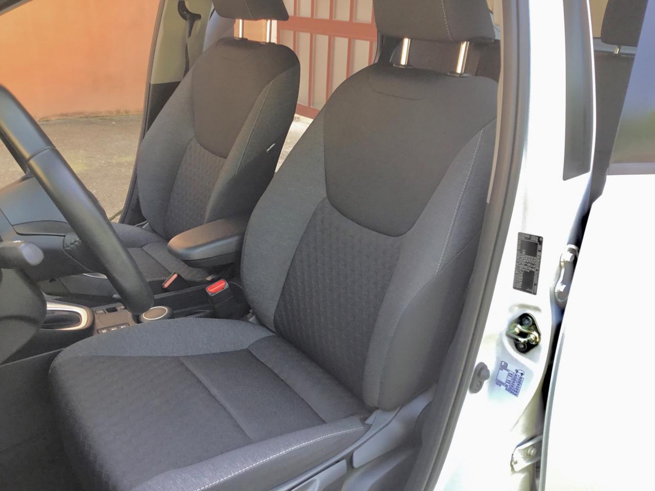 Toyota Yaris 1.5 Hybrid 5 porte Business