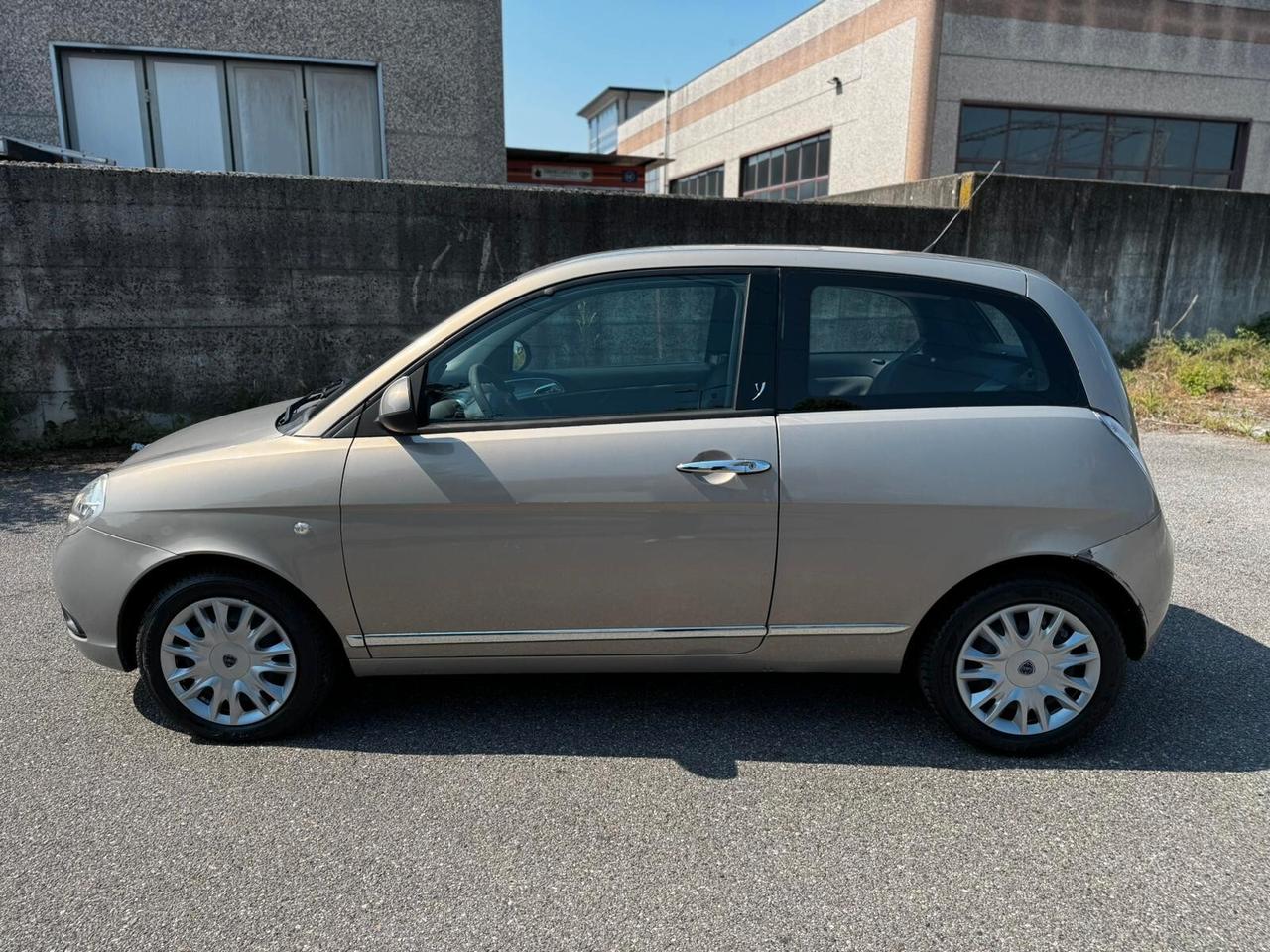 Lancia Ypsilon 1.2 Elle
