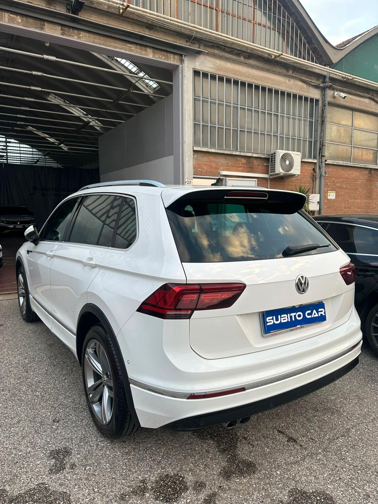 Volkswagen Tiguan 2.0 TDI SCR DSG R-LINE PACK COMPLETO