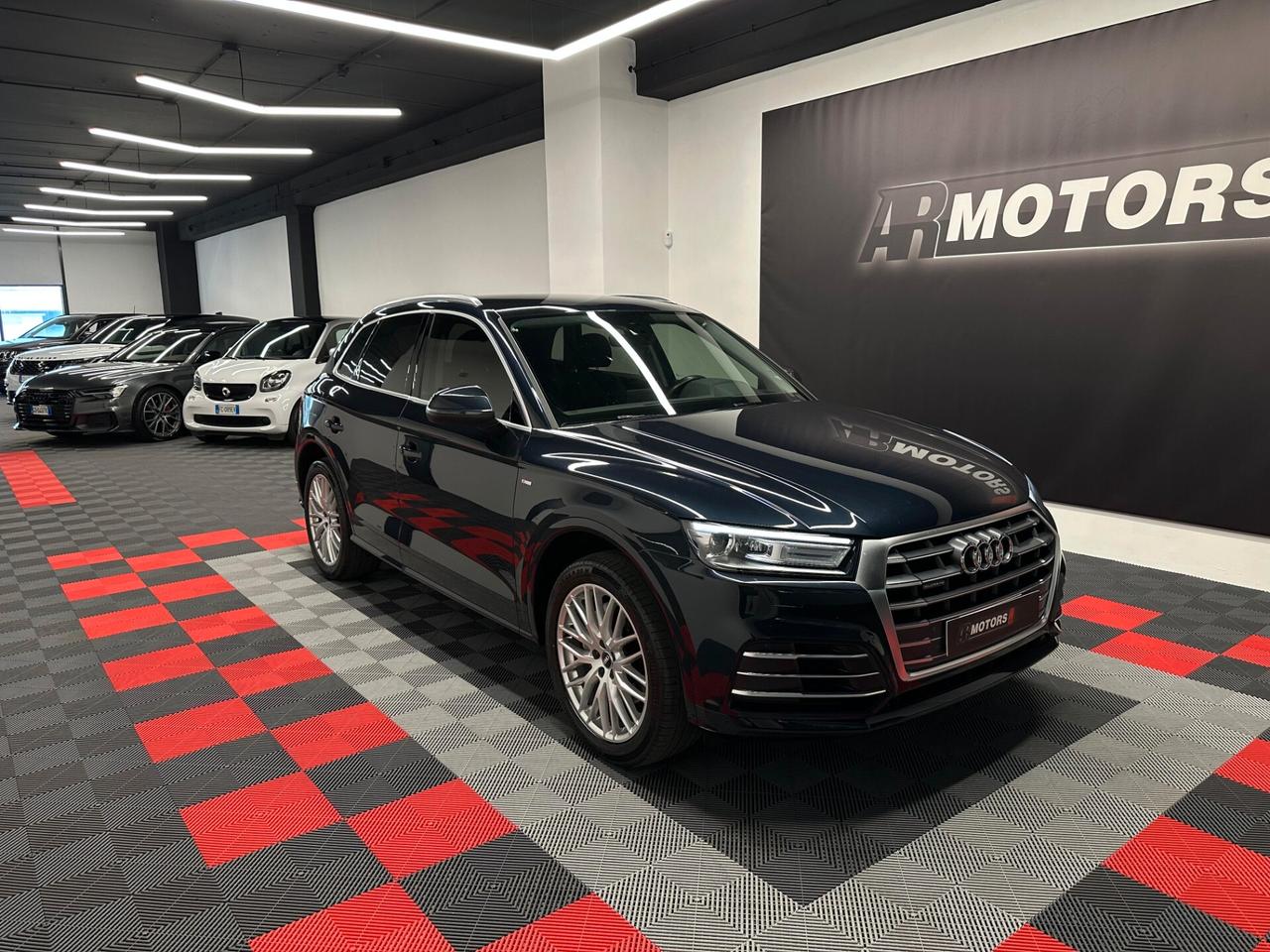Audi Q5 2.0 TDI quattro S tronic S line plus