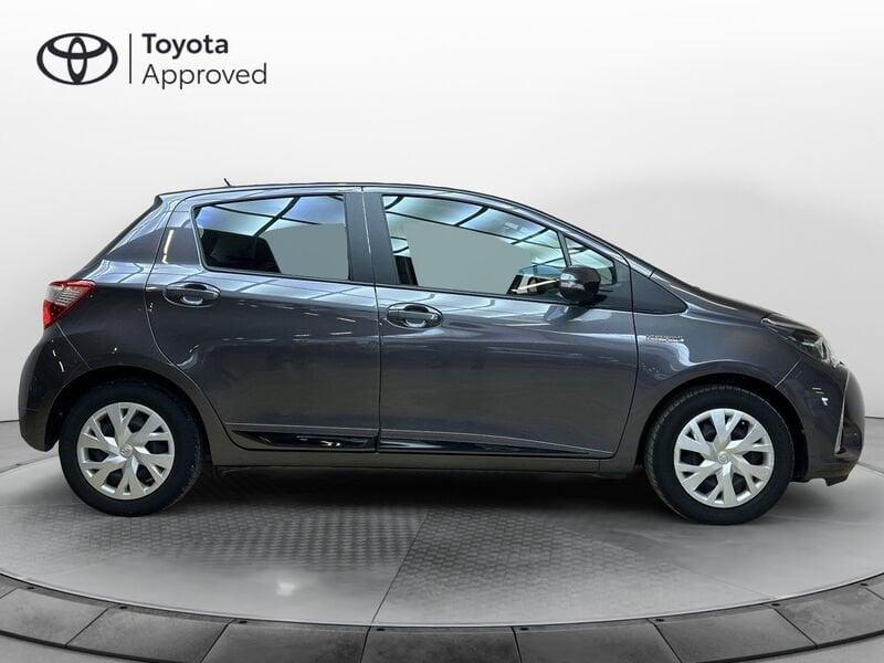 Toyota Yaris 1.5 hybrid Active