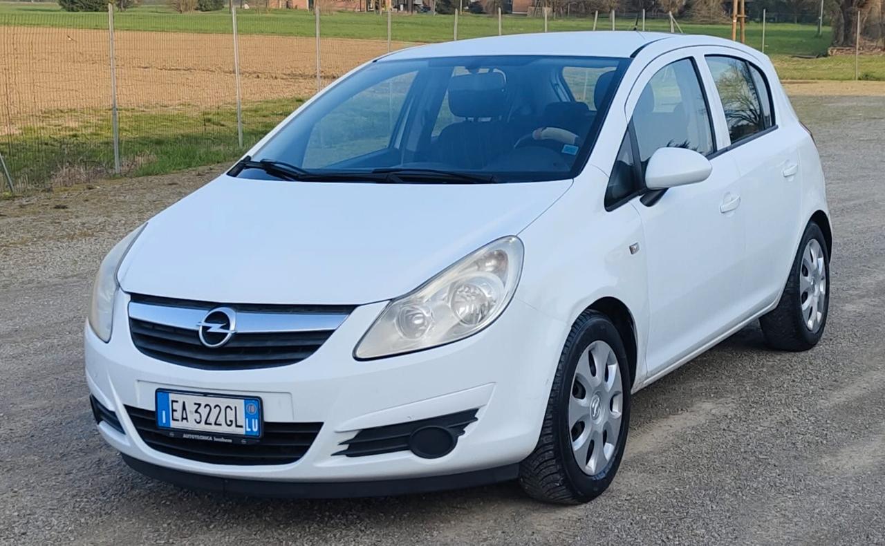 Opel Corsa 1.2 80CV 5 porte GPL-TECH Edition
