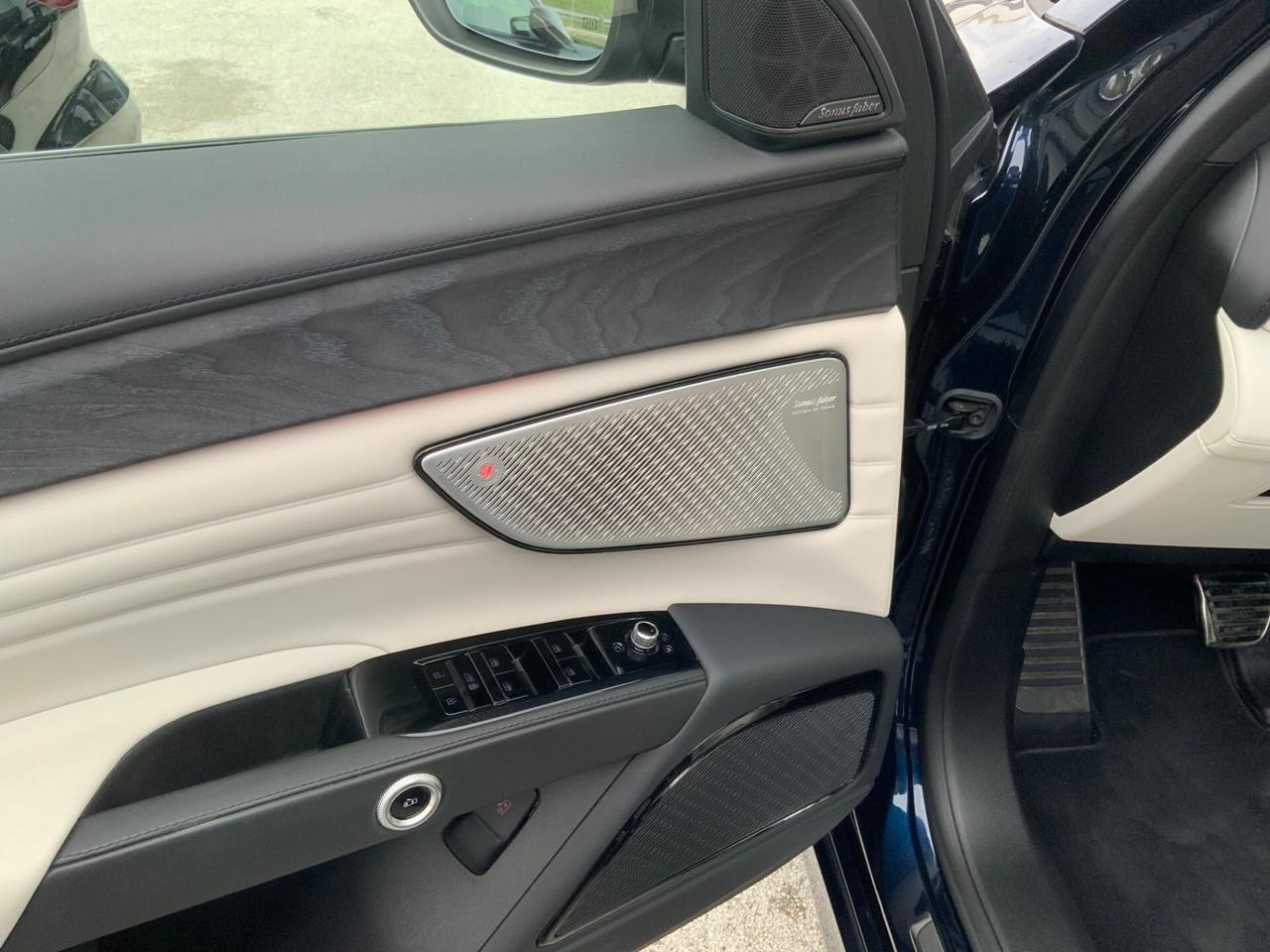 Maserati Grecale MHEV 300 CV AWD GT