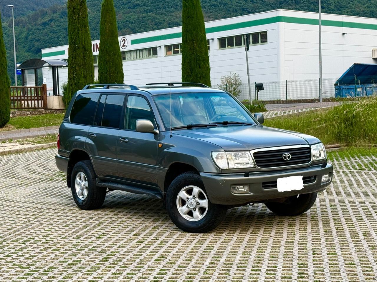 Toyota Land Cruiser HDJ100 4.2 TD 204cv 7 posti ASI