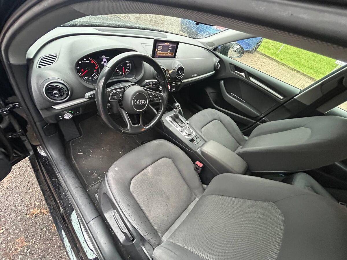 Audi A3 Sportback 30 1.6 tdi Business 116cv s-tronic
