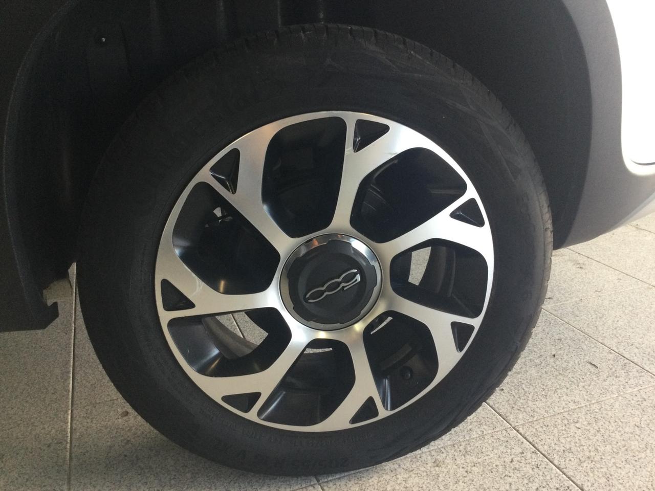 Fiat 500L 1.4 95 CV S&S Cross