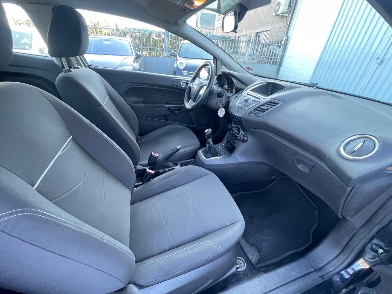 Ford Fiesta 1.2 60CV 3 porte Titanium
