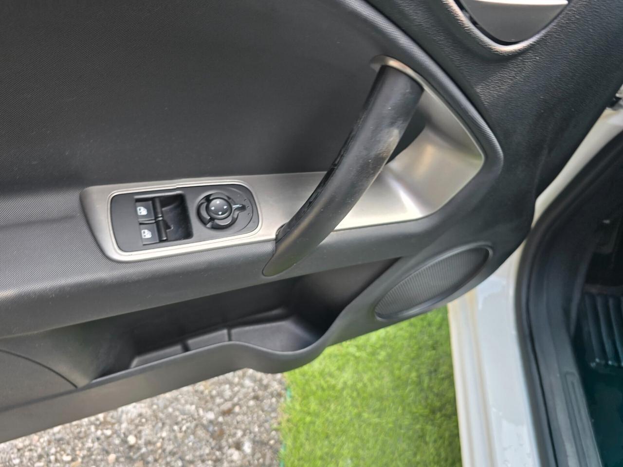 Alfa Romeo MiTo 1.4BENZ 78CV Urban 99000KM-2018