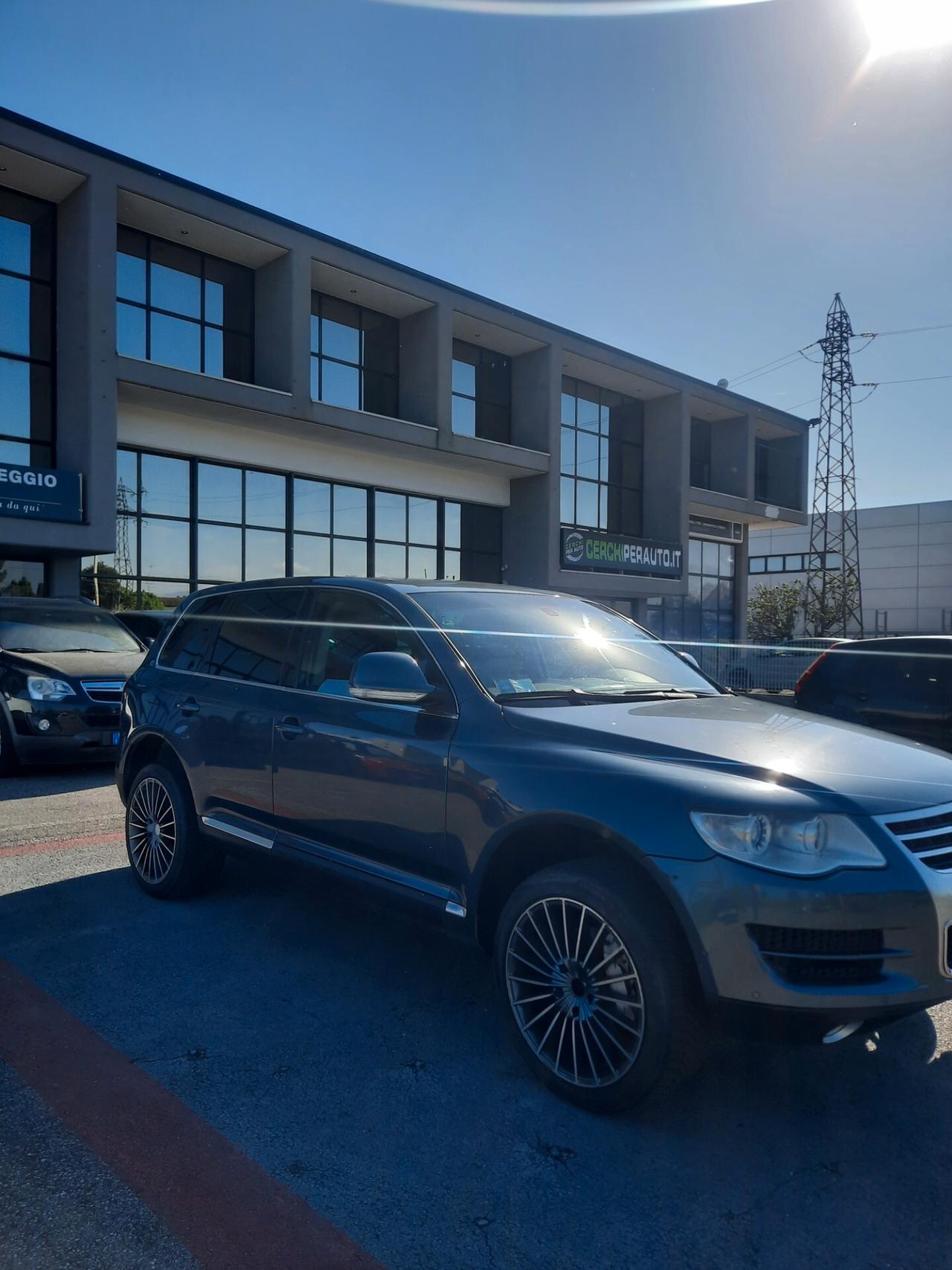 Volkswagen Touareg 3.0/240CV V6 TDI DPF Exclusive