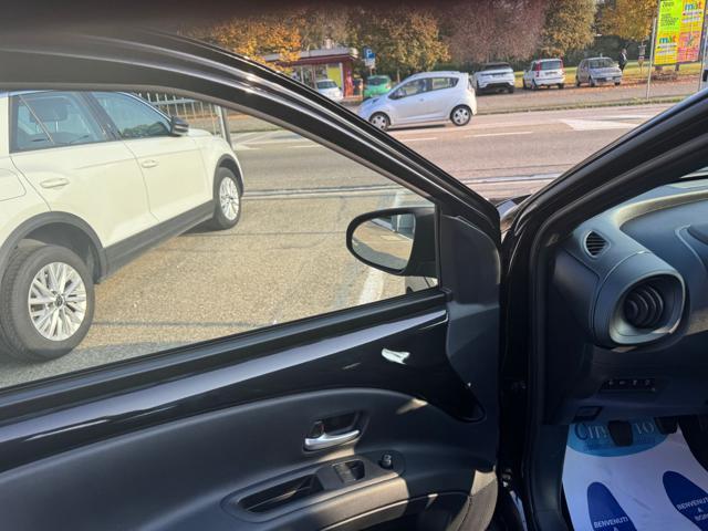 TOYOTA Aygo X 1.0 VVT-i 72 CV 5 porte Active KM.0