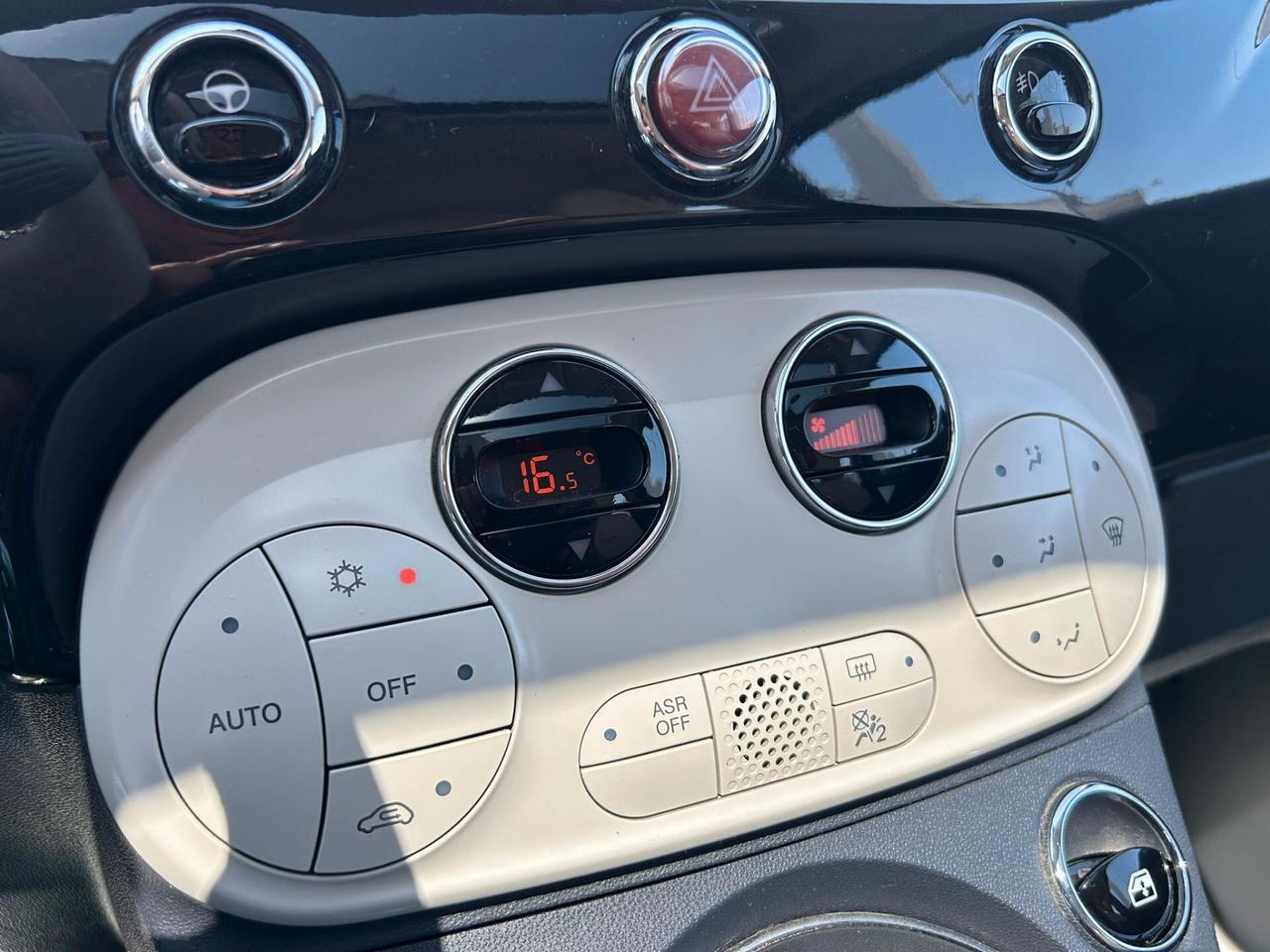 Fiat 500 1.2 LOUNGE AUTOM. TETTO/NAVI-2017