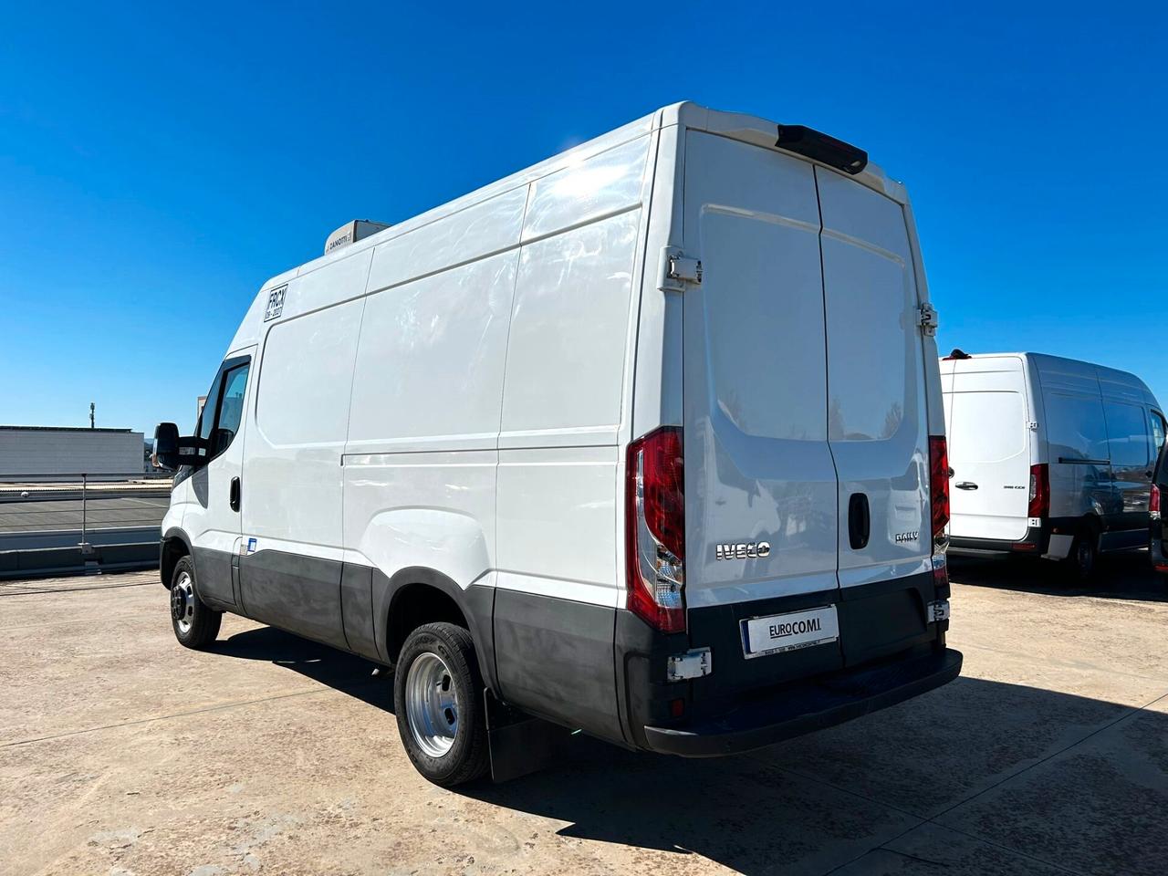 Iveco Daily 35C15 Furgone gemellato Isotermico