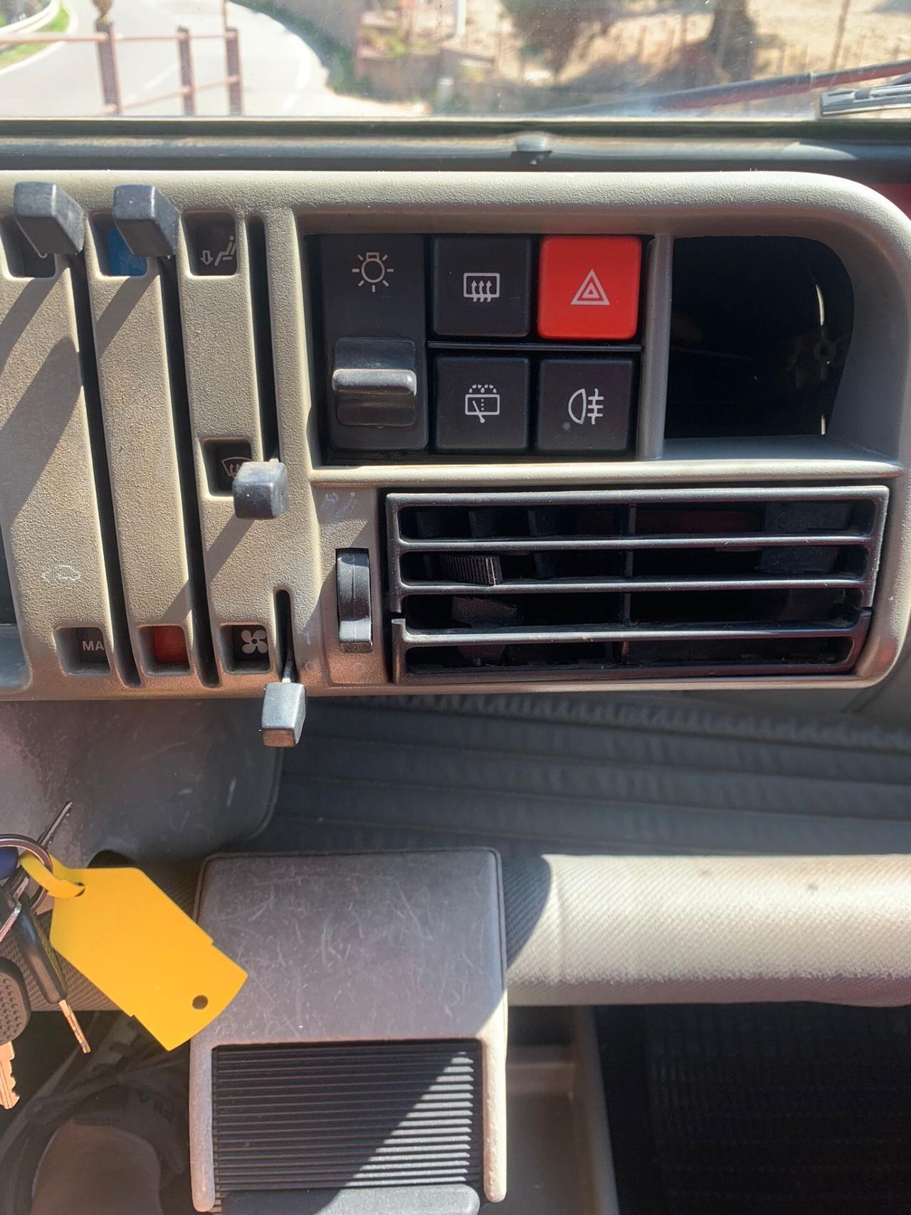 Fiat Panda 900 i.e. cat Young
