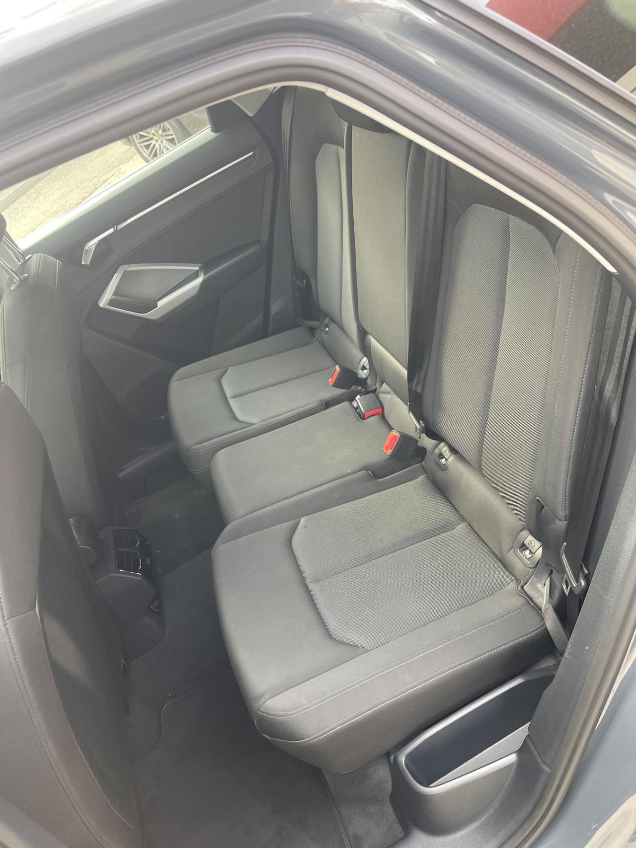 Audi Q3 SPB 35 TDI S tronic Business Plus