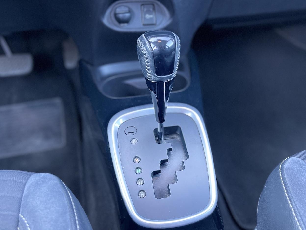Toyota Yaris 1.5 Hybrid 73CV E6 Neo. Automatica - 2016