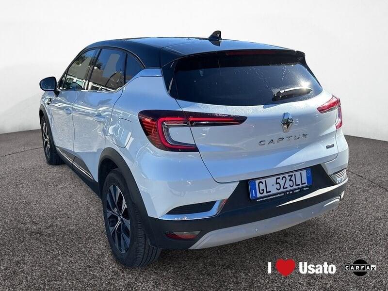 Renault Captur II 2019 1.6 E-Tech phev Intens 160cv auto my21