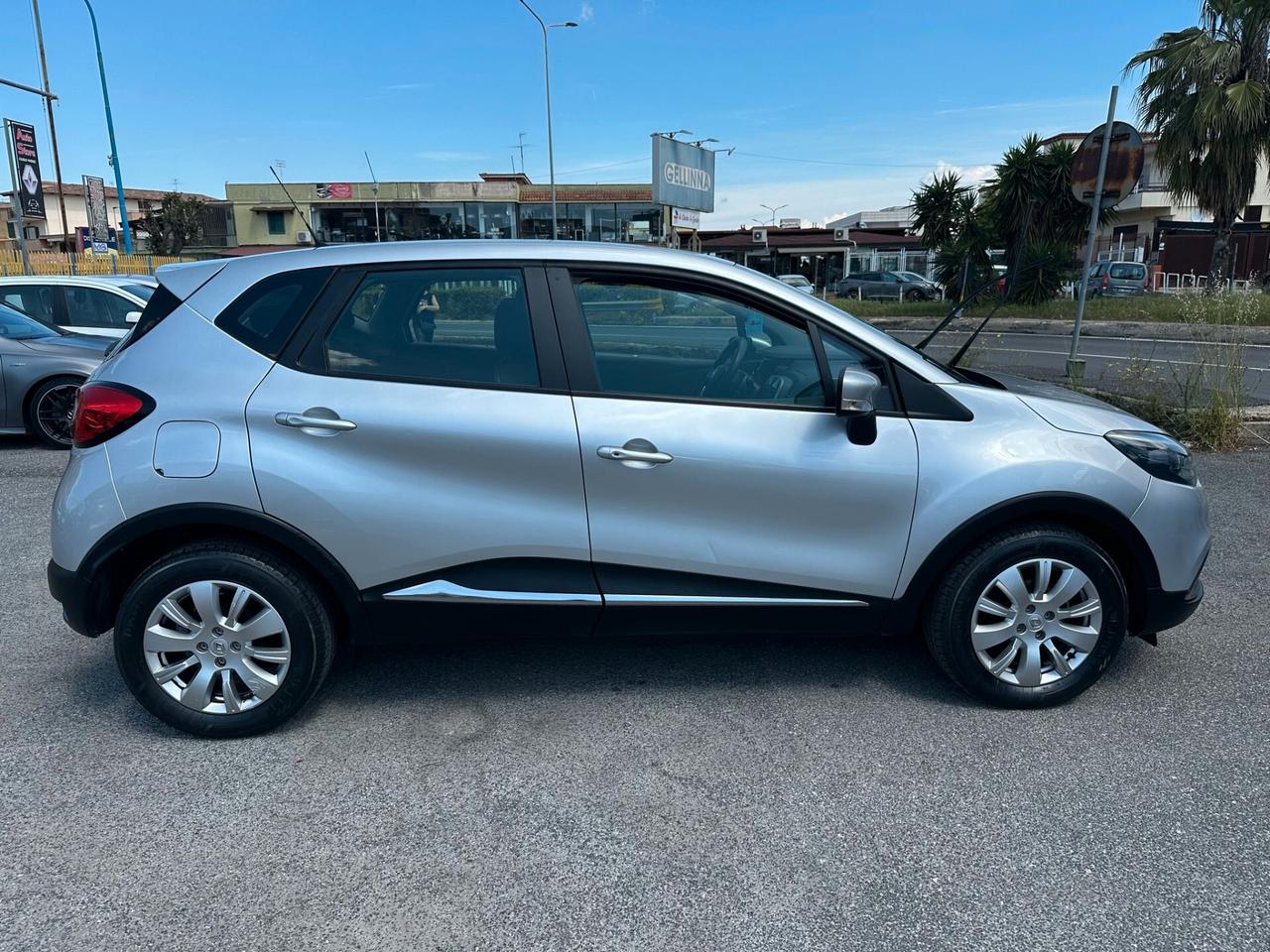 RENAULT CAPTUR 0.9TCE 90CV BENZINA 110MILAKM