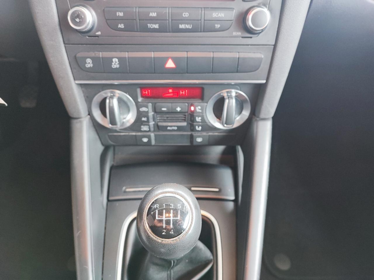 Audi A3 SPB 1.6 TDI 105 CV CR Attraction