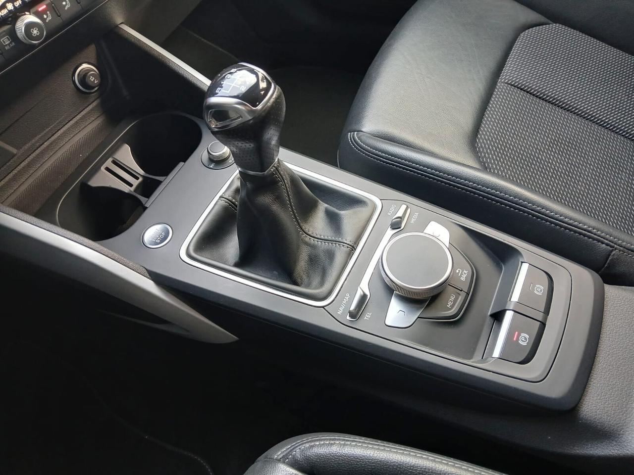 Audi Q2 30 TDI S line Edition