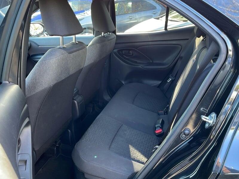 Toyota Yaris Cross 1.5H (116 CV) E-CVT Trend IVA ESPOSTA