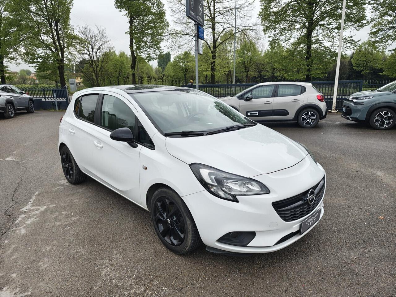Opel Corsa 1.4 90CV GPL Tech 5 porte b-Color