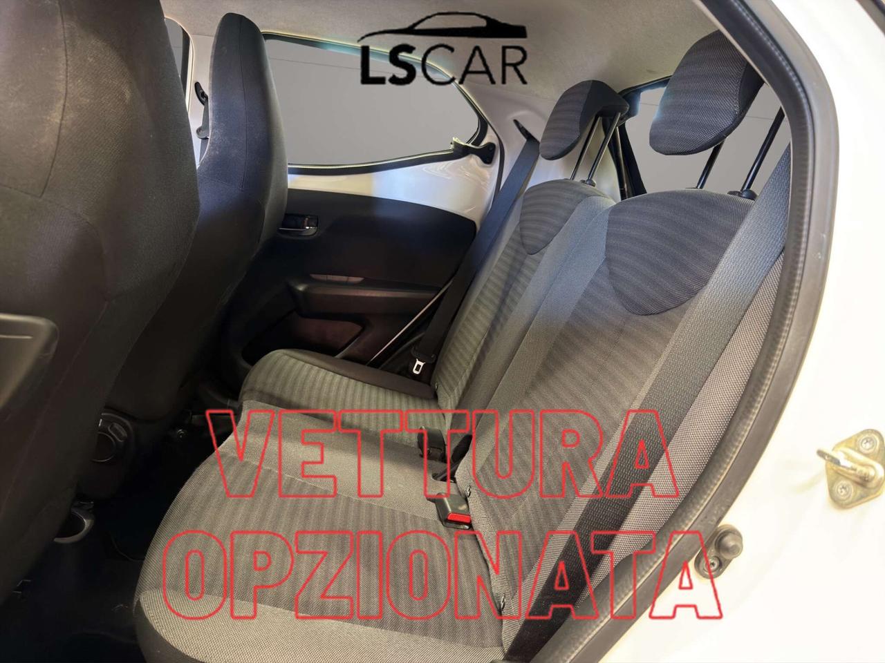 Toyota Aygo Connect 5p 1.0 x-business 72cv - Unipro - Promo Finanziamento