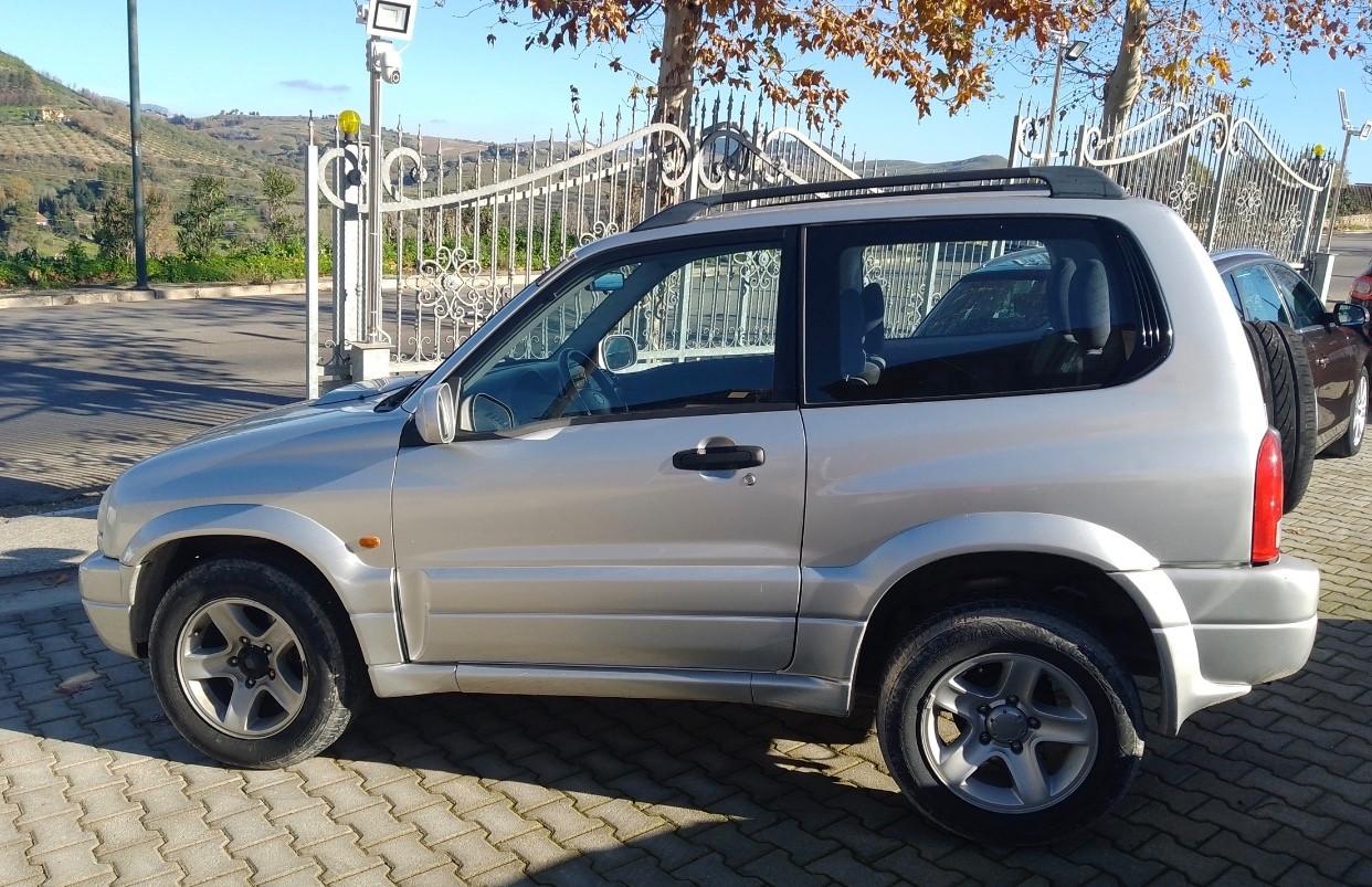 Suzuki Grand Vitara 2.0 turbodiesel 16V cat 3 porte